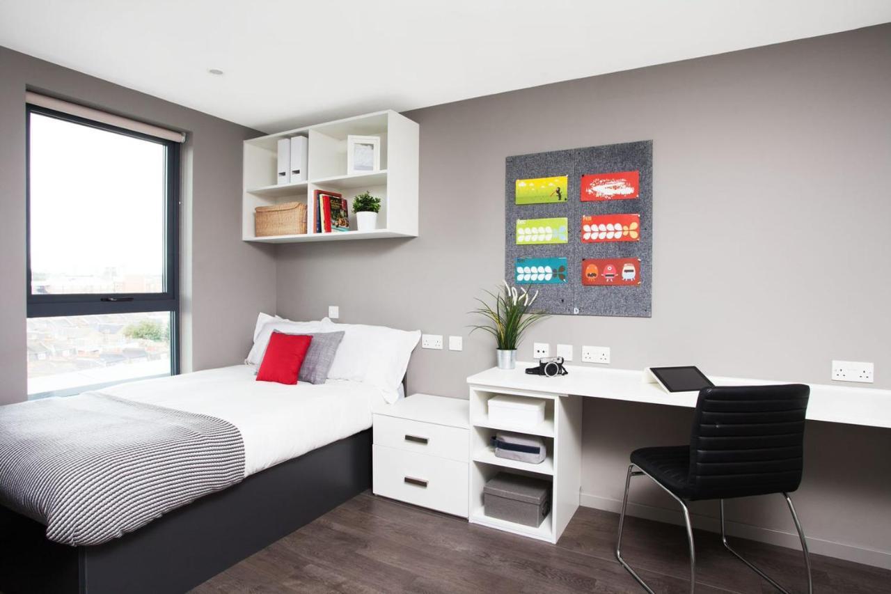 St Pancras Way, Camden Hostel London Bagian luar foto